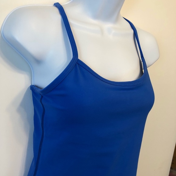 ⬇️4️⃣5️⃣NWT LULULEMON Power Y Blue Tank - Picture 3 of 6